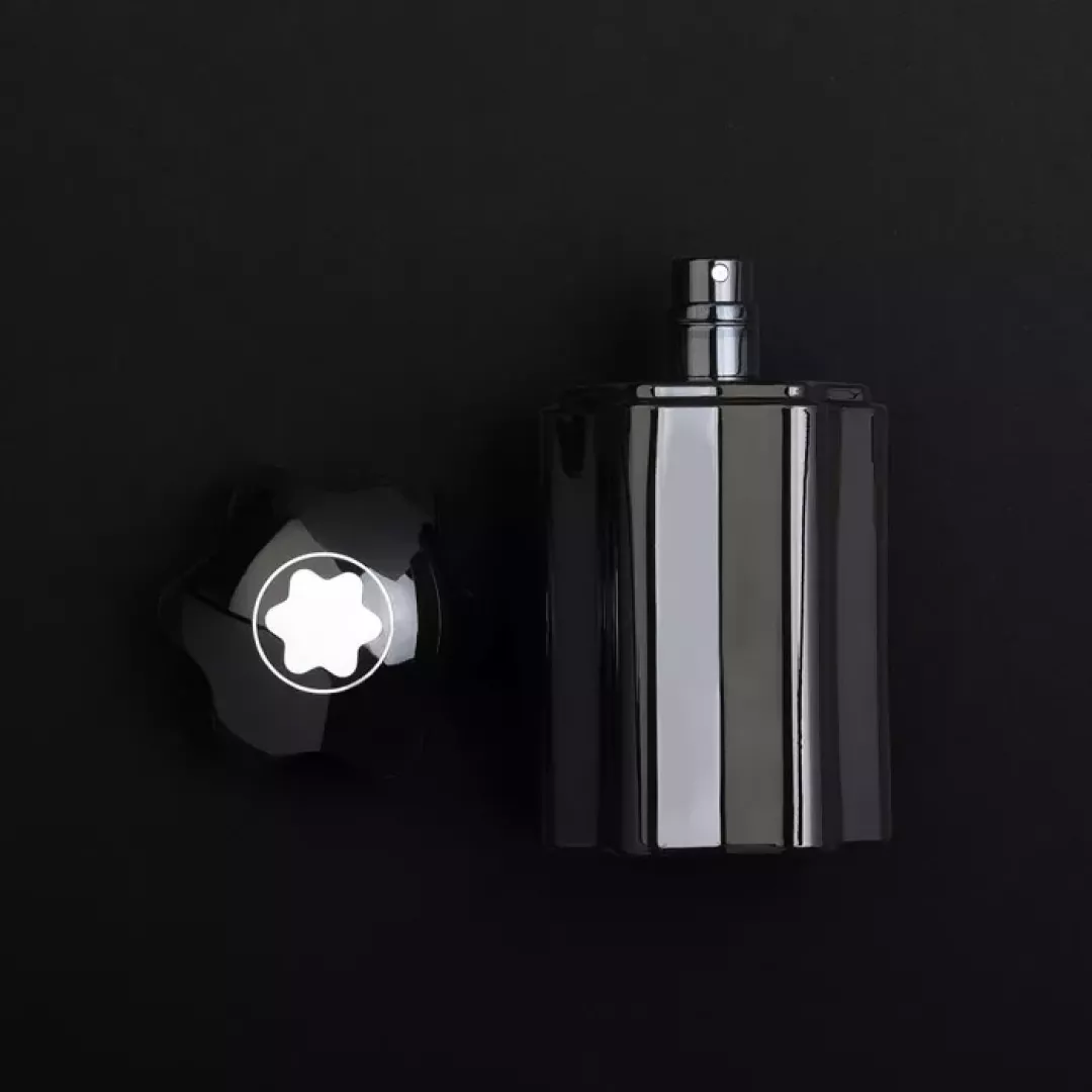 عطر مونت بلانك امبلم أو دي تواليت للرجال 100 مل من ماركة Mont Blanc - أكسيك Axeek