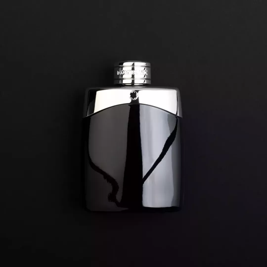 عطر مونت بلانك ليجيند - أو دي تواليت للرجال 100 مل من ماركة Mont Blanc - أكسيك Axeek