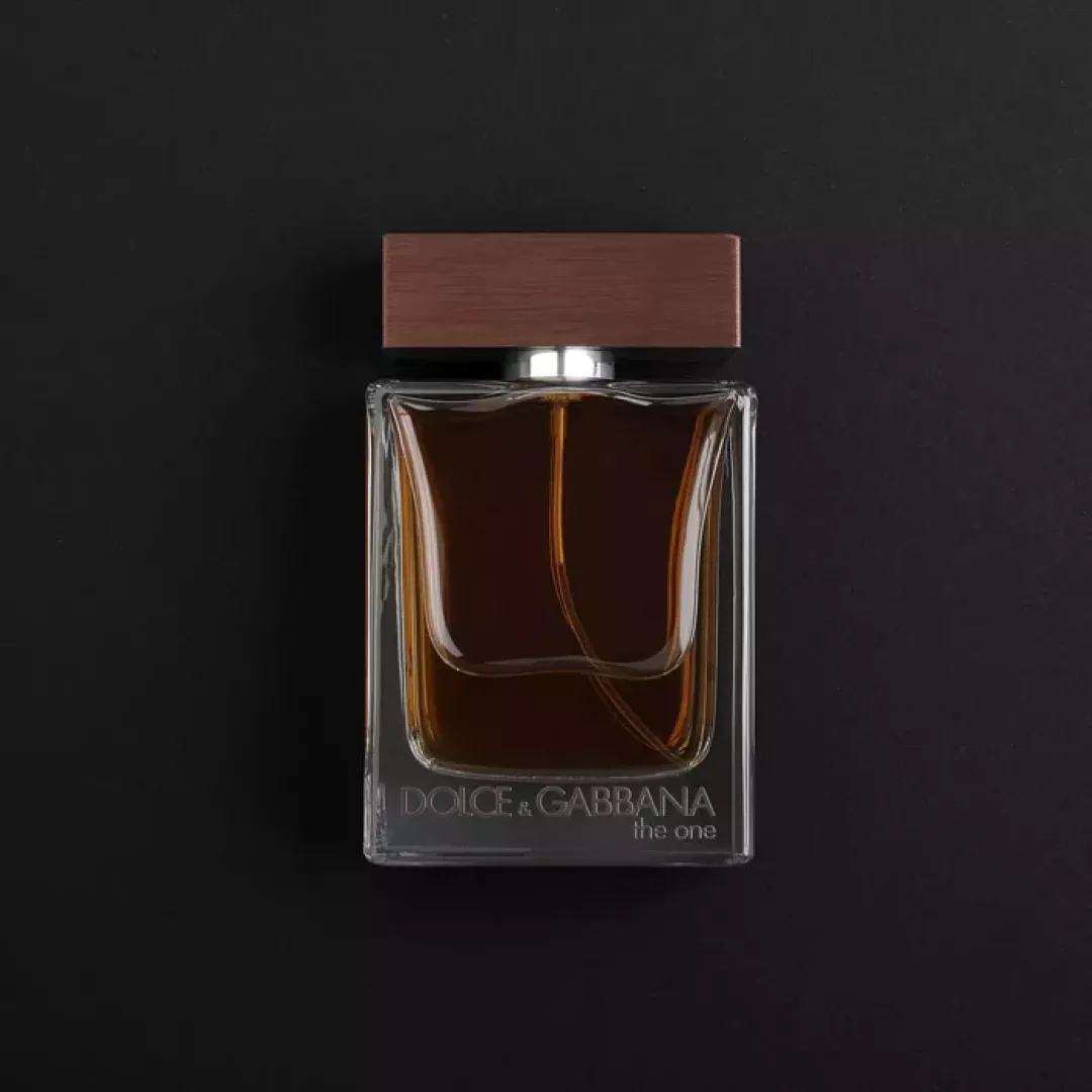 عطر دولتشي آند غابانا ذا ون أو دي تواليت للرجال 100 مل من ماركة Dolce and Gabbana - أكسيك Axeek