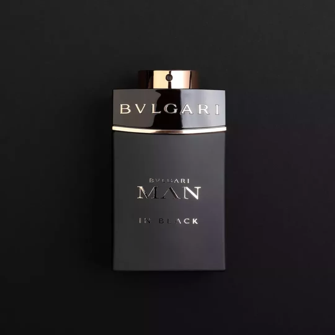 عطر بولغاري مان إن بلاك - أو دي بارفيوم للجنسين 100 مل من ماركة Bvlgari - أكسيك Axeek