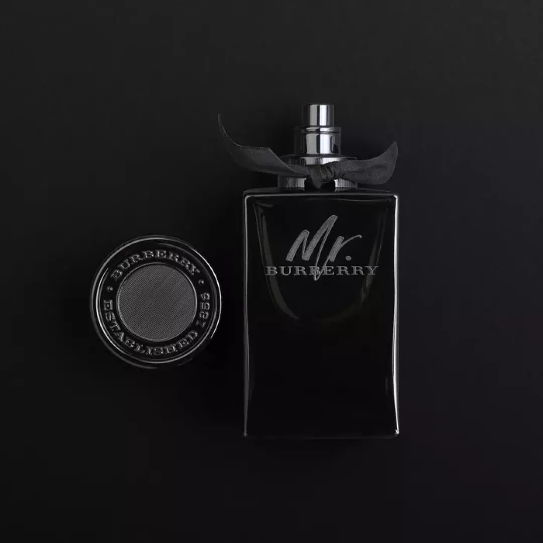عطر بربري مستر بربري - أو دي بارفيوم للرجال 100 مل من ماركة Burberry - أكسيك Axeek