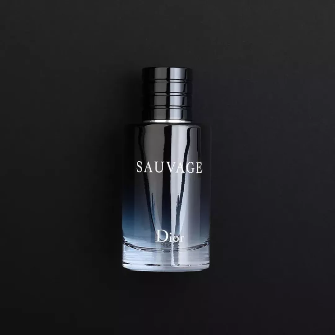 عطر كريستيان ديور سوفاج - أو دي تواليت للرجال 100 مل من ماركة Dior - أكسيك Axeek
