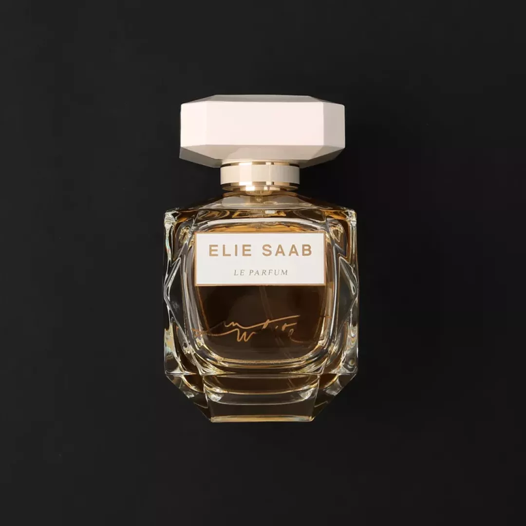 عطر ايلي صعب لي بارفيوم إن وايت للنساء 90 مل من ماركة ELIE SAAB - أكسيك Axeek