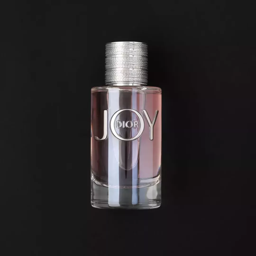 عطر كريستيان ديور جوي انتنس - أو دي بارفيوم للنساء 90 مل من ماركة Dior - أكسيك Axeek