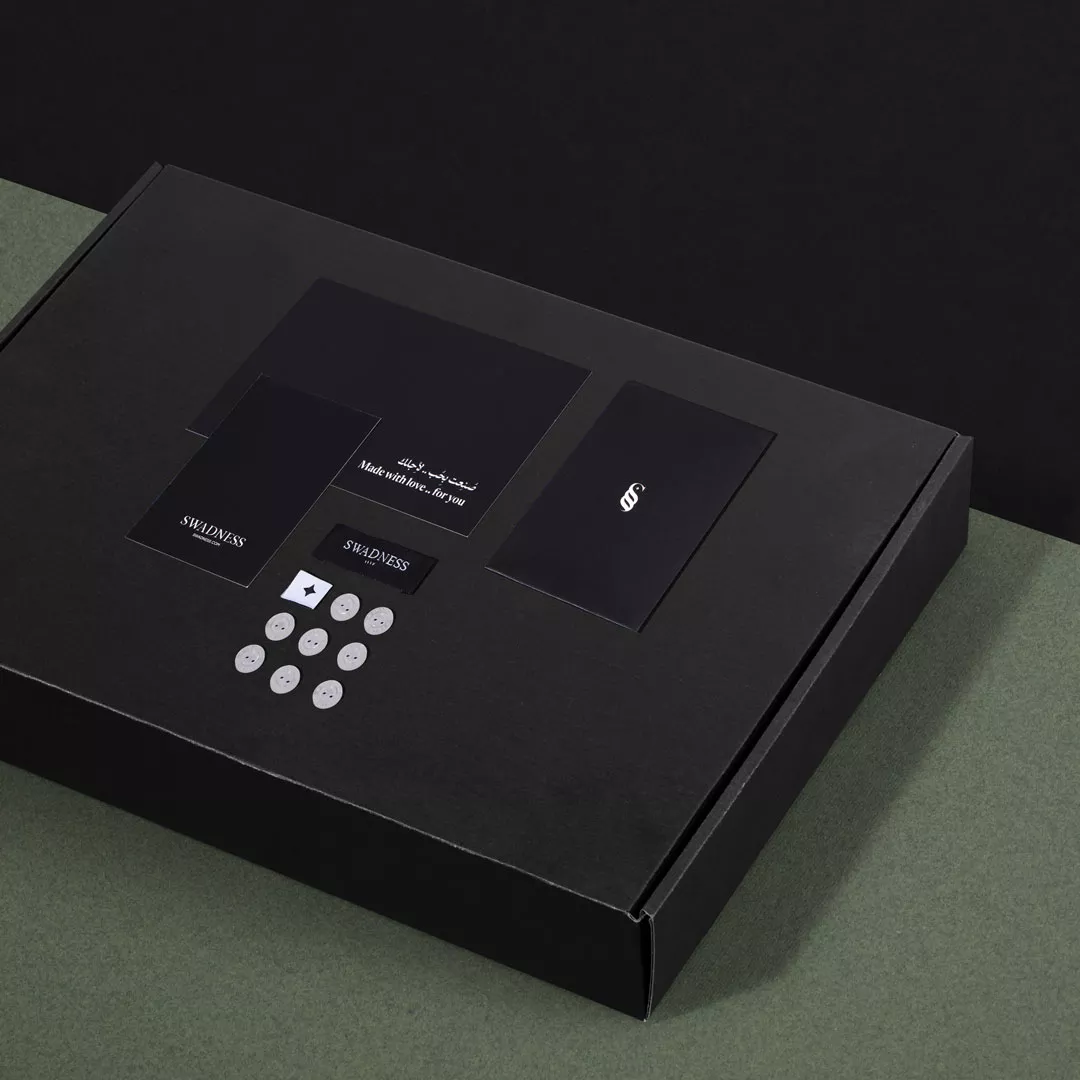 باقة الاهداء الرسمية قطعتين قماش صيفي من اختيارك SS02 من ماركة SWADNESS - أكسيك Axeek